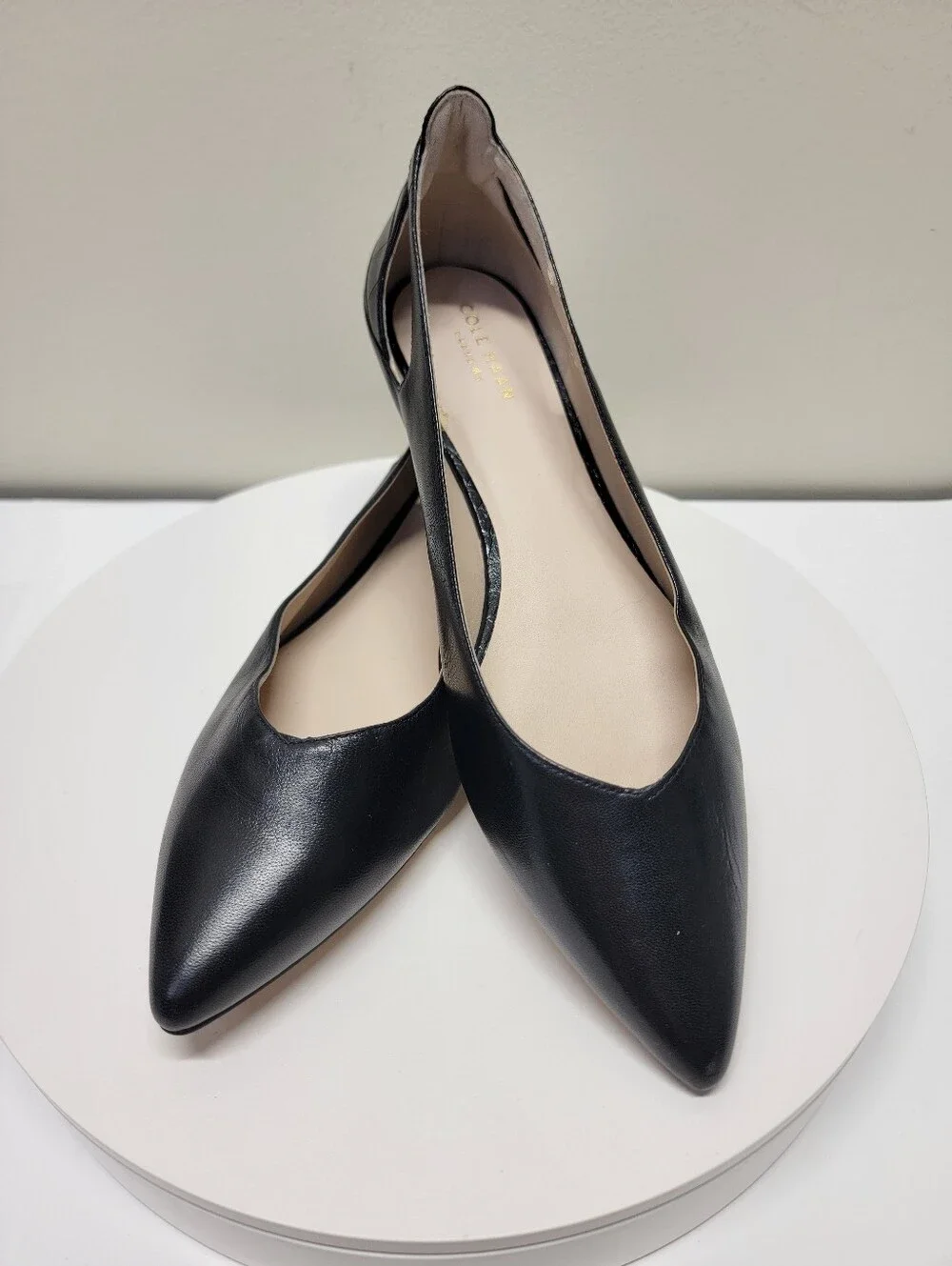 Cole Haan Vintage Black Pointed Toe Leather Flats Sz 9